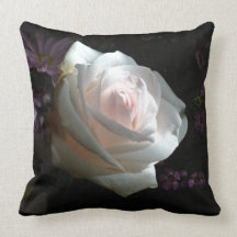 El rosa blanco - cojin