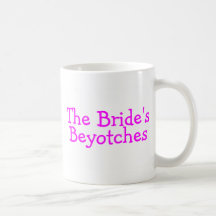 El rosa de Beyotches de las novias Taza