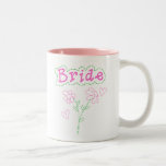 El rosa florece a la novia tazas de café