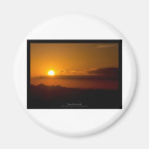 El sol 003 - puesta del sol en las montañas imán