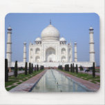 El Taj Mahal, Agra, la India Tapete De Ratón