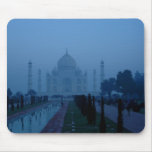 El Taj Mahal en el amanecer Tapete De Raton
