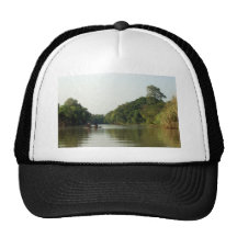 El transportar en balsa en el silbido de bala de M Gorros