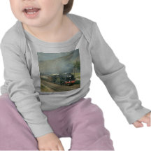 El tren por último vapor-acarreado del ferrocarril camisetas