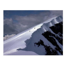 El venir alrededor de la montaña tarjeta postal