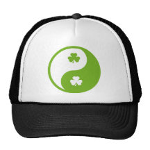 el ying irlandés y yang gorras