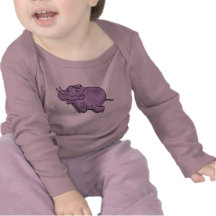 Elefante del vuelo camisetas