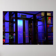 Ella tiene el poster de los azules