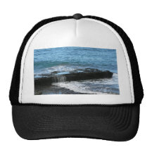 Embarcadero de piedra gorros  