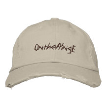 En la mercancía oficial de la franja gorras bordadas