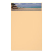 En los efectos de escritorio de la playa papelería