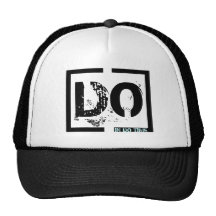 EN MIDA EL TIEMPO GORRAS
