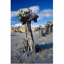 Enarene las formaciones de la toba volcánica, mono esculturas fotográficas
