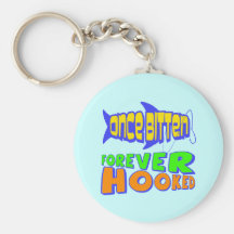 Enganchado para siempre pescando las camisetas y l llaveros personalizados