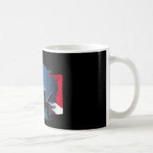 Engranaje del tiburón por la guarida de los bucead tazas de café