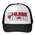 Enorme en el gorra de Japón
