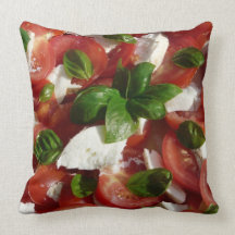 Ensalada del tomate y de la mozzarella almohadas