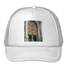 Entrada de la catedral de Taxco Gorro De Camionero