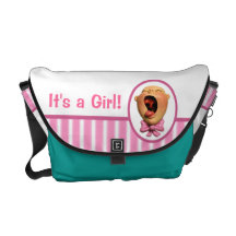 Es un pañal del chica bolsas de mensajería