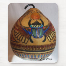 Escarabajo egipcio en la calabaza tapetes de ratón
