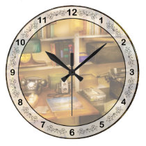 Escritor - el escritorio de un escritor reloj de pared