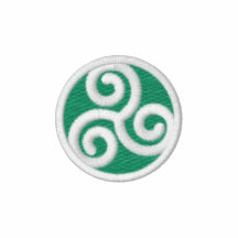 Espiral del Celtic de Triskele Polos Con Bordados Manga Larga