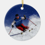 Esquí que compite con abajo de la montaña ornamento para arbol de navidad
