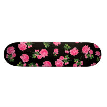Estampados de flores: flores rosadas en negro patineta personalizada