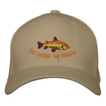 Estaría pescando bastante el casquillo gorra bordada