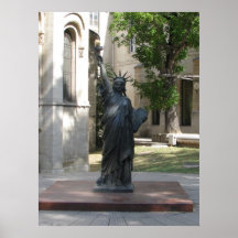 Estatua de la libertad en París Poster