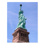Estatua de la libertad - postal de la vista latera