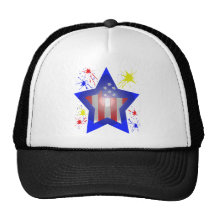 Estrella americana con los fuegos artificiales gorro de camionero