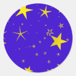 Estrellas en el diseño de Digitaces del cielo azul Etiqueta