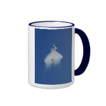 Explosión de nube del tifón tazas de café