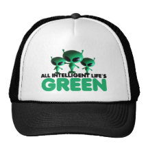 Extranjero verde gorra
