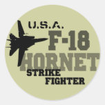 F-18 avispón - combatiente de la huelga etiquetas redondas