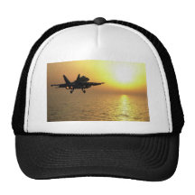 FA-18C EN DESPEGUE GORROS BORDADOS