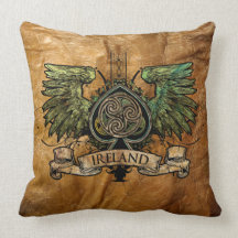 Falsa espada coa alas Irlanda de cuero de mirada y Almohada