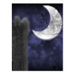 Fantasía gótica del castillo del claro de luna postal