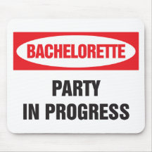 Fiesta de Bachelorette en curso Tapetes De Ratón