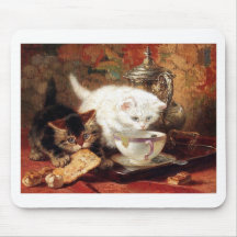 Fiesta de merienda-cena de los gatitos alfombrilla de ratones