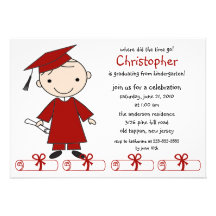 Figura invitación del palillo de la graduación del