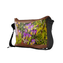 Flor - pensamiento - ramilletes púrpuras .jpg bolsas messenger