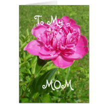 Flor rosada bonita para la mamá felicitación