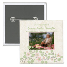 Floral verde rosado en botón del pinback de la fot