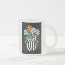 Florero floral colorido tazas de café