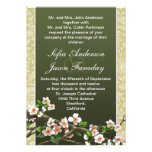 Flores elegantes modernos que casan la invitación