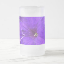 Flores púrpuras taza