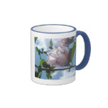 Flores rosadas tazas