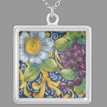 Flowerfield collares